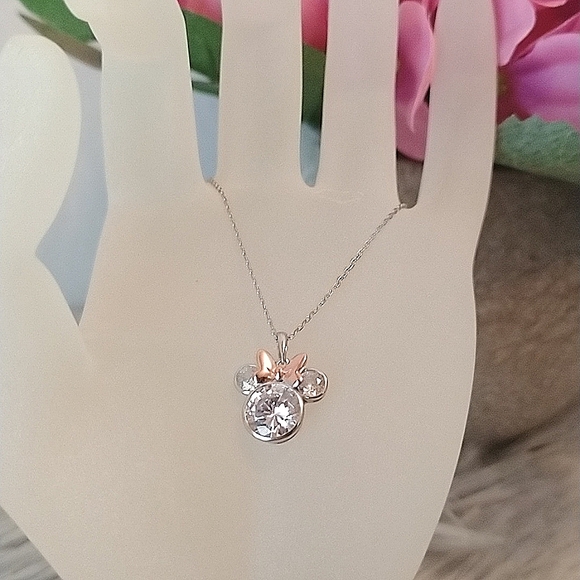 BNWT Disney Minnie Mouse Sterling Silver Necklace - Picture 1 of 6